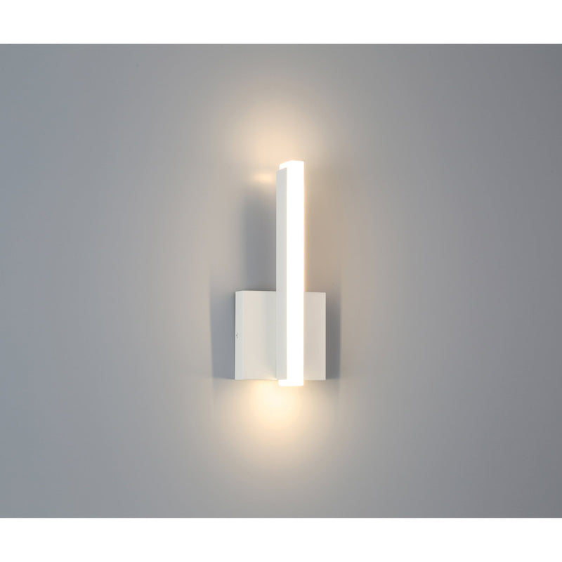 Illume LED Wall Sconce in Matte White