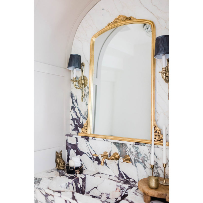 Lexsi 1 Light 4.5" Sconce in Olde Brass in a room setting