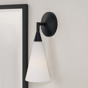 Gatsby Wall Sconce in Matte Black