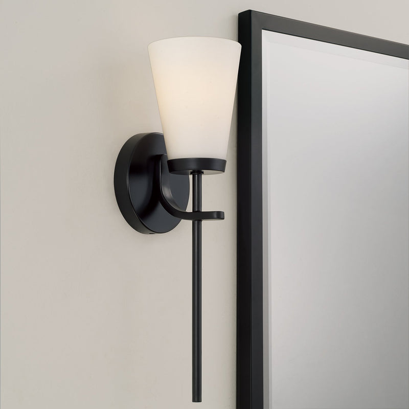 Drake Wall Sconce in Matte Black