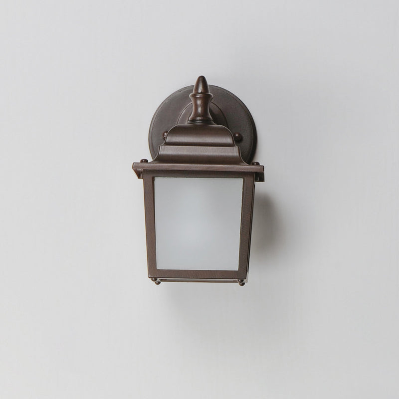 Builder Cast 8.5" LED Outdoor Wall Mount in Empire Bronze
