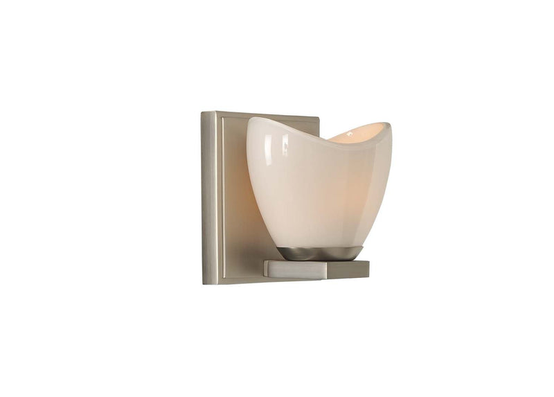 Vero LED Bath Sconce in Satin Nickel