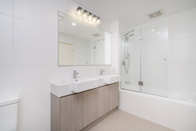 Vaughn 5 Light 40.75" Vanity in Chrome in a room setting