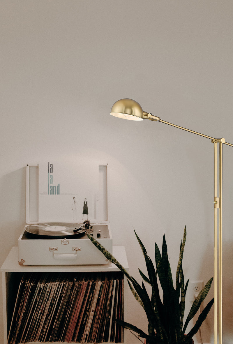 Grammercy Park 1 Light 12.75" Floor Lamp in Heritage Brass in a room setting