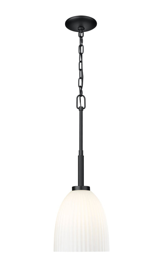 Naya 1 Light 8" Pendant in Matte Black