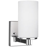 Hettinger Bath Sconce in Chrome