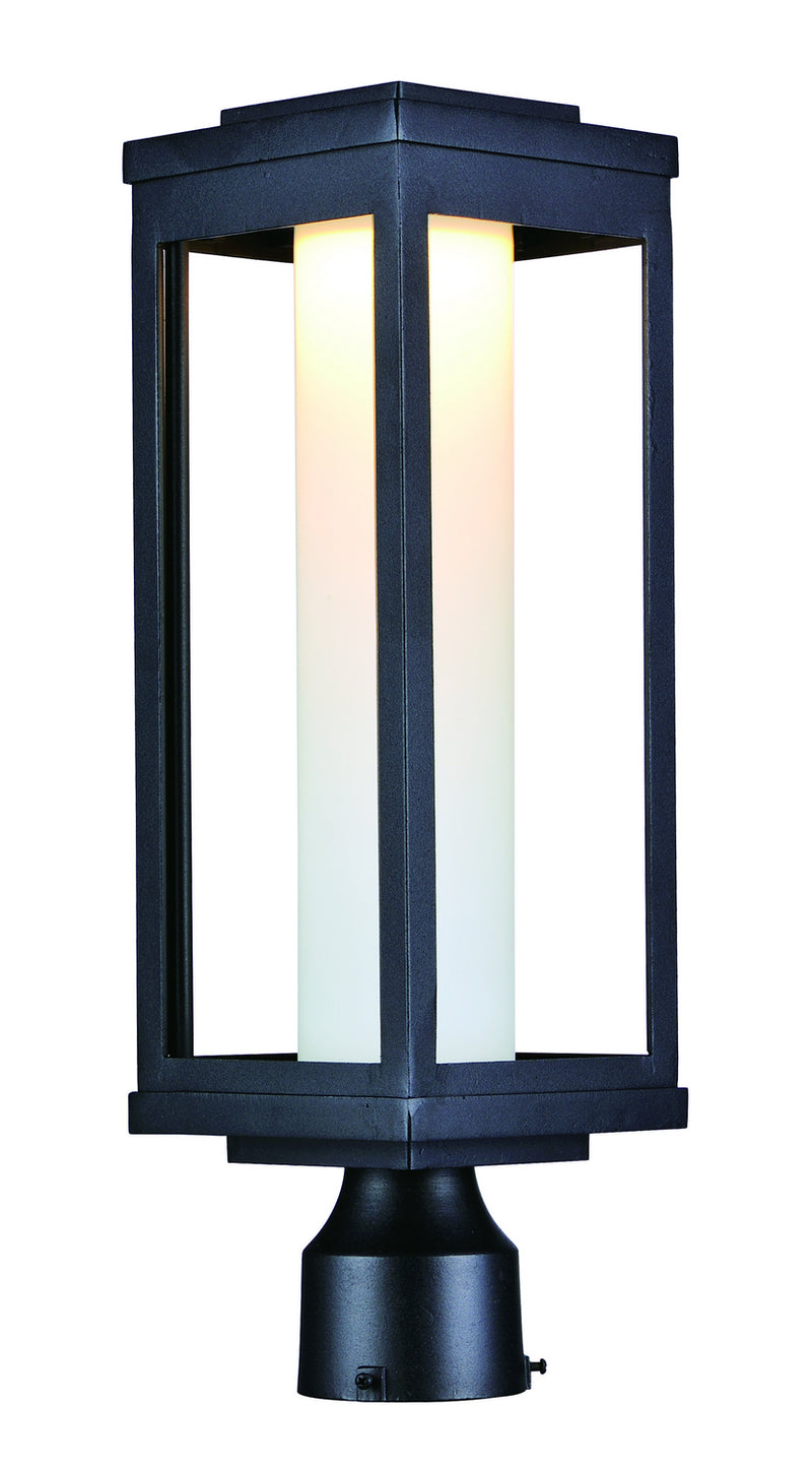 Salon LED LED Outdoor Post/Pier Mount in Black