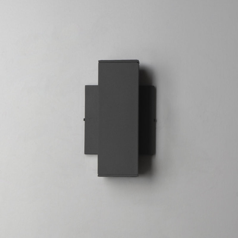 Culvert 7.5" LED Outdoor Wall Sconce in Architectural Bronze