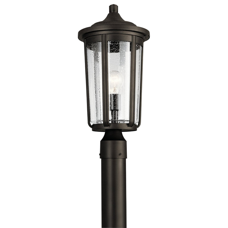 Fairfield Outdoor Post Light in Olde Bronze