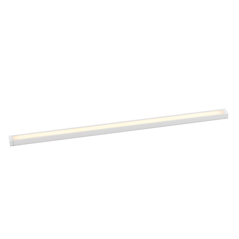 CounterMax 120V Slim 30" Tunable White LED Under Cabinet Light in White