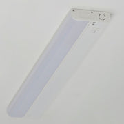 CounterMax 1K 24" LED Under Cabinet Light in White