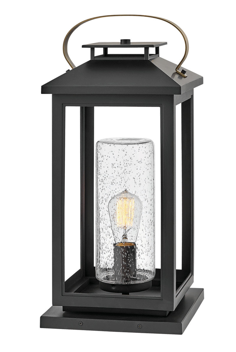 Atwater Medium Pier Mount in Black