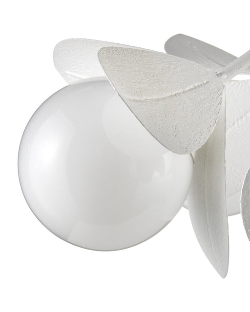 Effloresce 7-Light Chandelier in Gesso White / White
