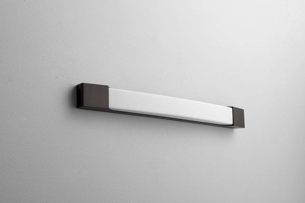 Apollo 32" Vanity Fixture - Lamps Expo