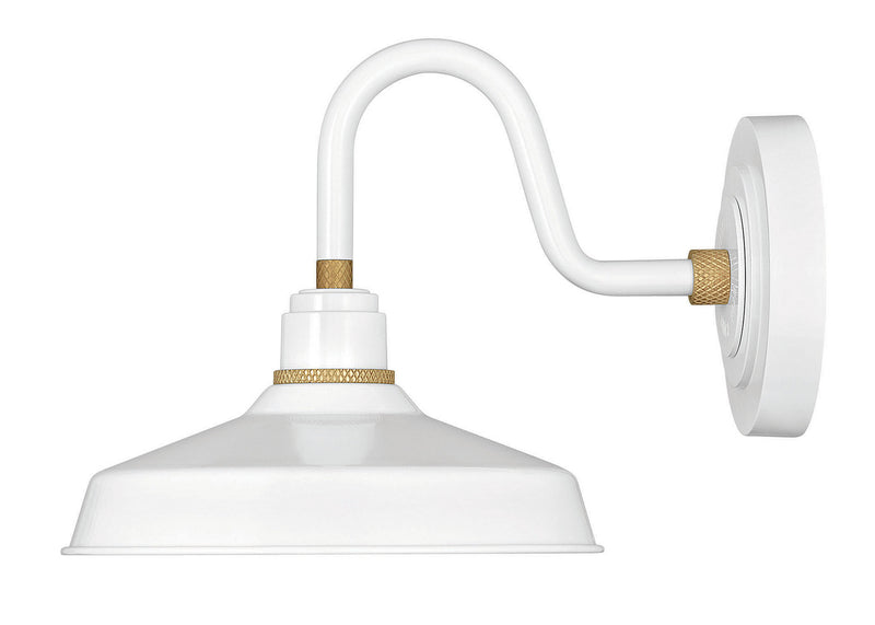 Foundry Classic Small Gooseneck Barn Light in Gloss White
