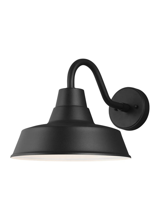 Barn Light Medium Outdoor Wall Sconce in Black