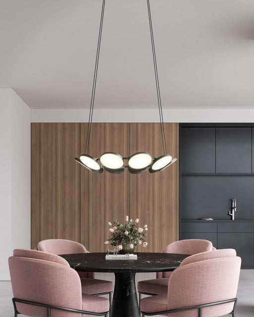Novel 25" Pendant in Black