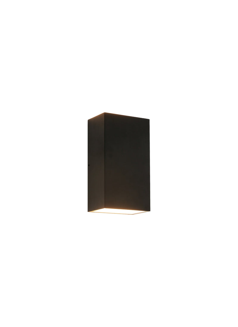 Dexter 4.5" 2-Light LED Outdoor Wall Sconce in Matte Black