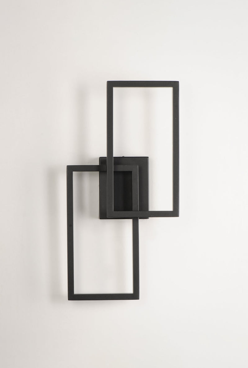 Traverse LED Outdoor Wall Sconce in Black