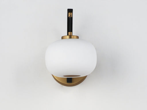 Soji 9.25" Tall LED Arm Wall Sconce in Black / Gold