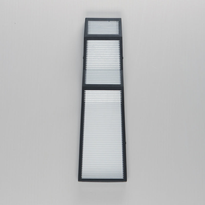 Totem 20" Outdoor LED Sconce in Black