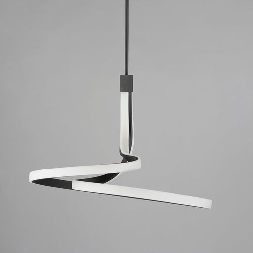 Serpentine Large Pendant in Black