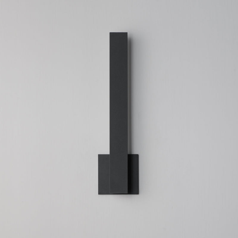 Alumilux Line 5CCT 18" LED Outdoor Wall Sconce in Black