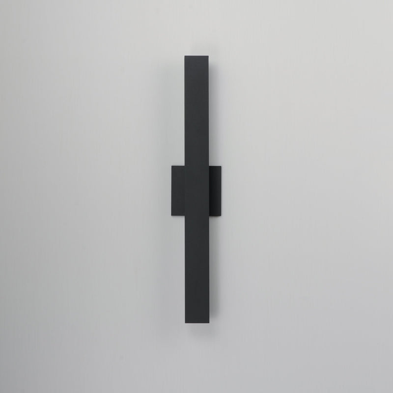 Alumilux Sideline 24" LED Outdoor Wall Sconce in Black