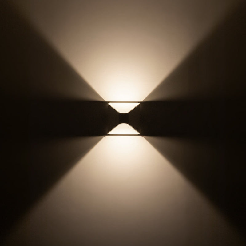 Ellis 6" Outdoor Wall Light in White