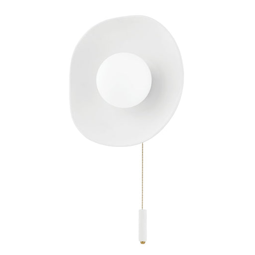 Bacia Wall Sconce in Aged Brass / Ceramic Matte White