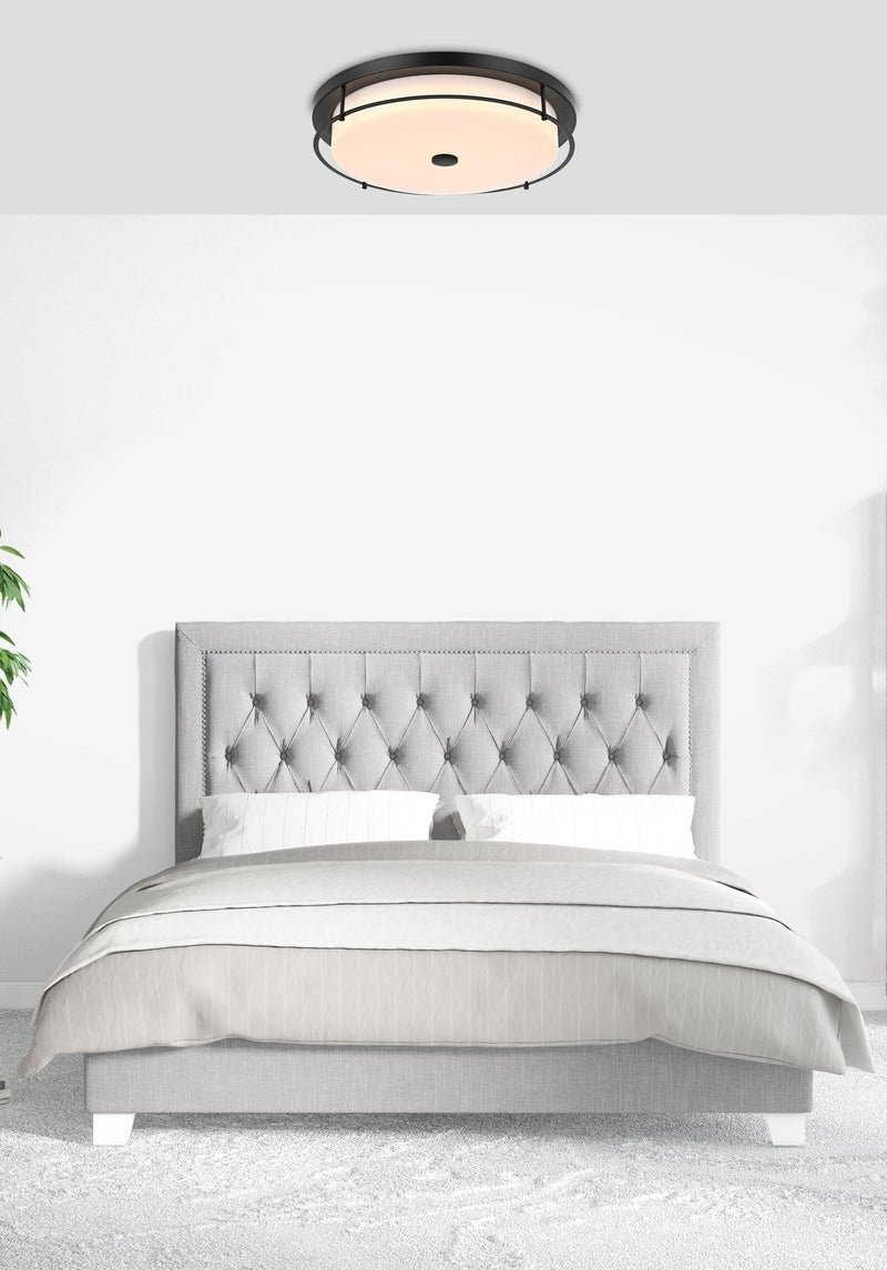Kolson 20" Clear Acrylic Flush Mount in Black