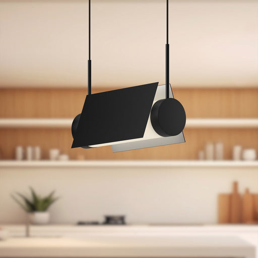 Phoenix 9" Linear Pendant in Black/White