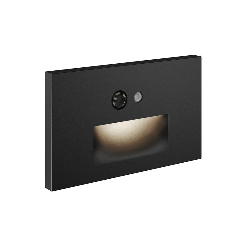 Trace 3" Horizontal Step Light in Black