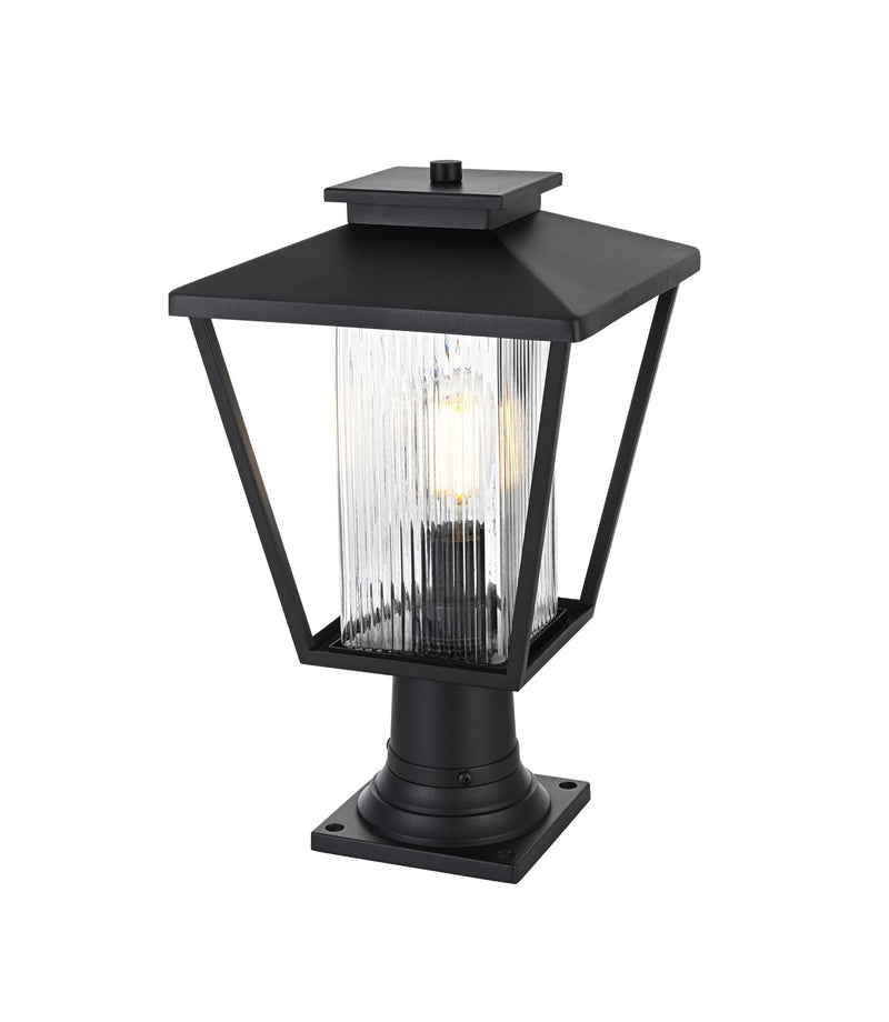 Gaul Outdoor Post Light in Black