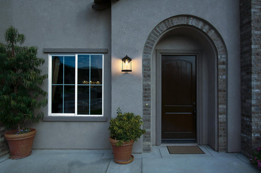 Roy 7" Outdoor Wall Sconce in Black