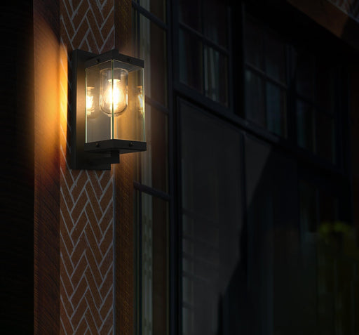 Keaton 6" Outdoor Wall Sconce in Black