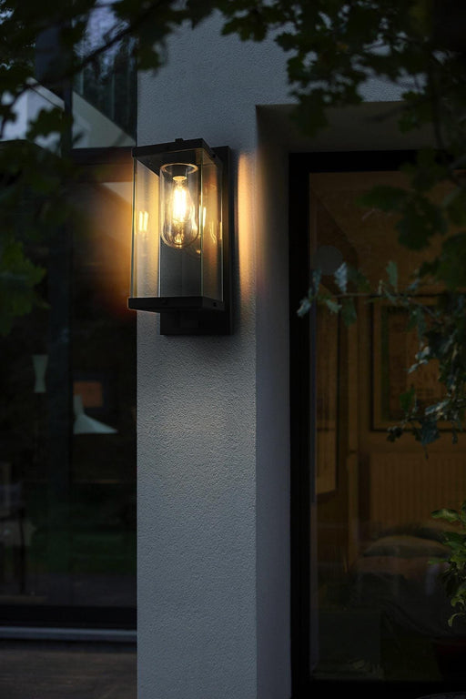 Keaton 8" Outdoor Wall Sconce in Black