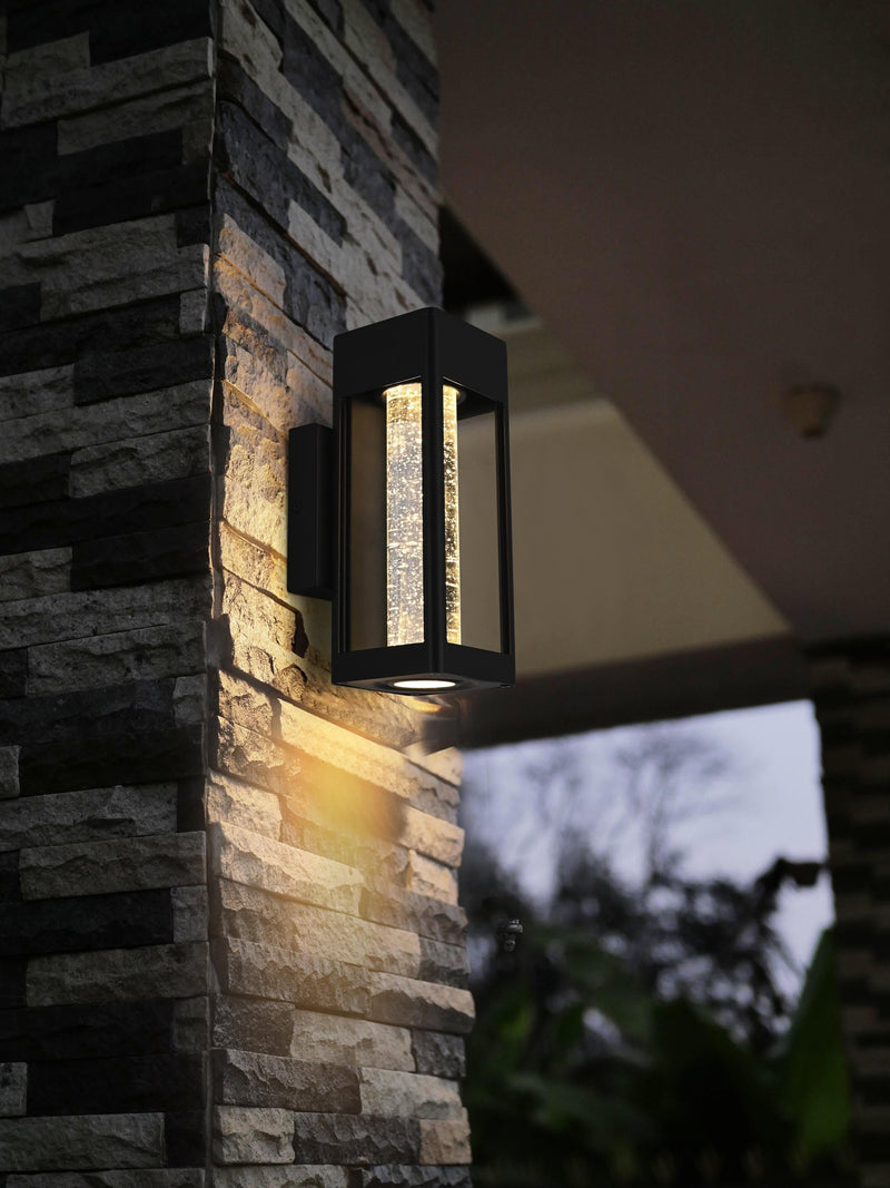 Amaris 10" Outdoor Wall Sconce in Black And Clear