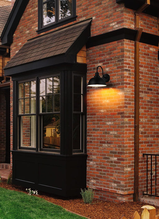 Aron Outdoor Wall Sconce in Black
