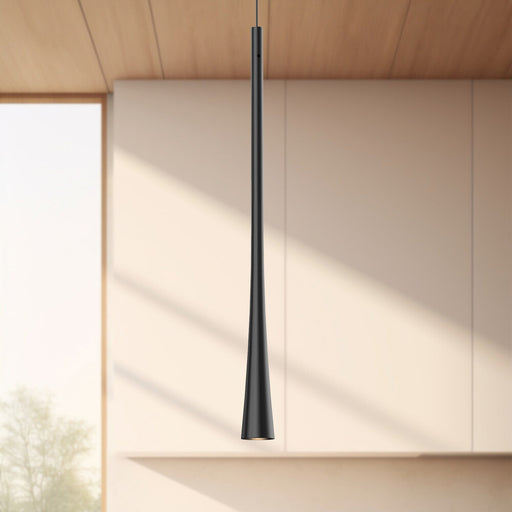 Taper 16" Pendant in Black