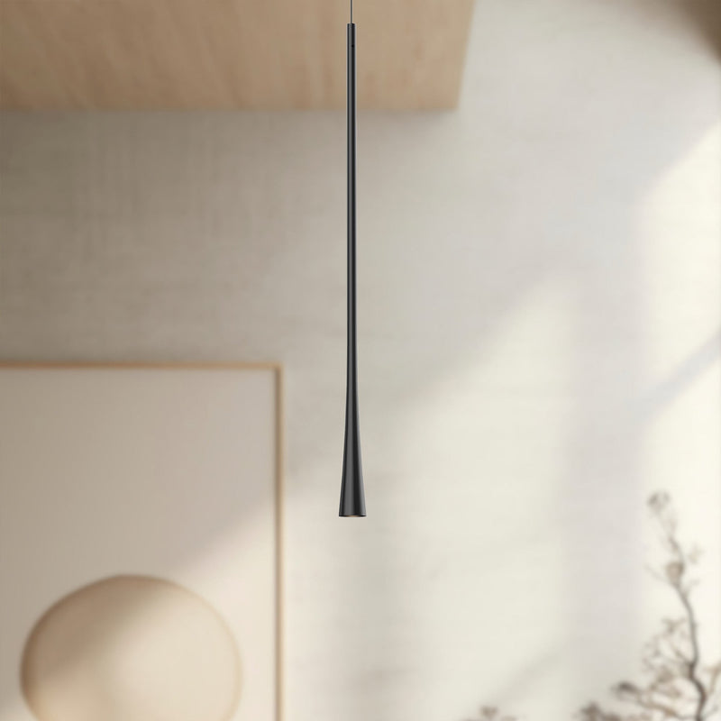 Taper 24" Pendant in Black