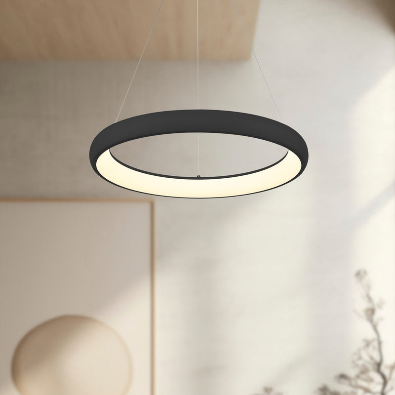 Cortana 24" Pendant in Black