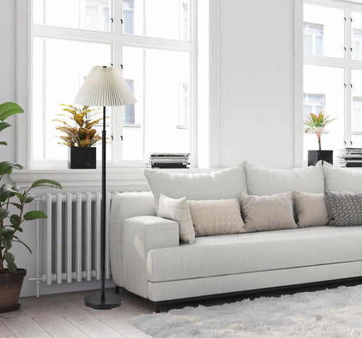 Jeremy Floor Lamp in Black