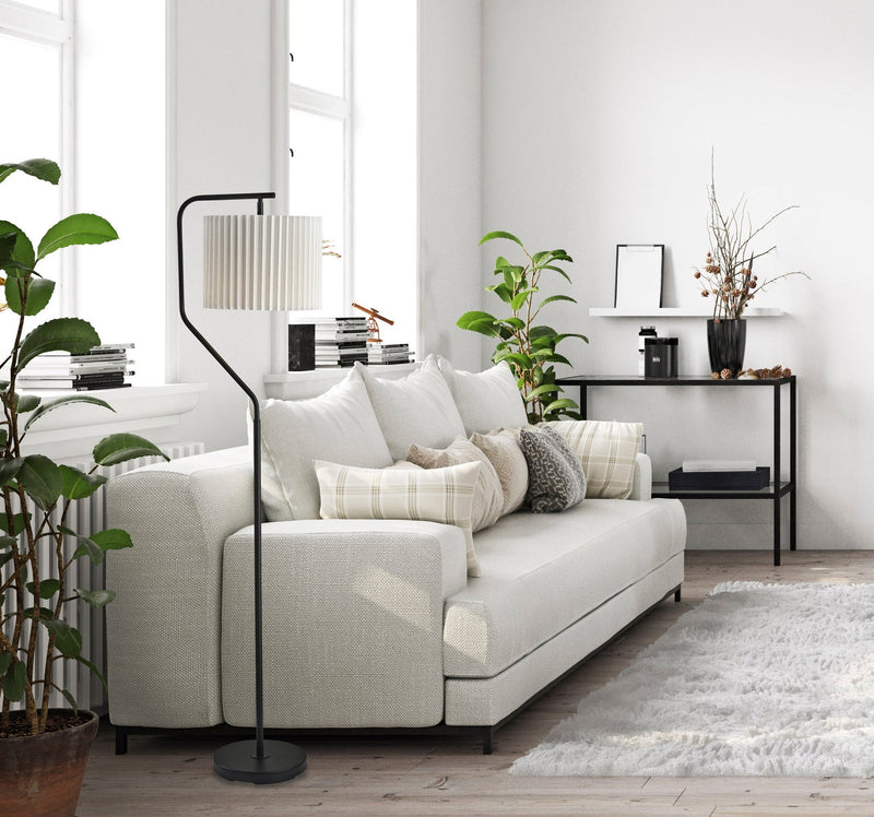 Evan Arc Floor Lamp in Black