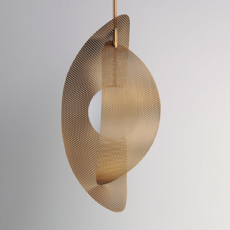 Chips 1-Light Pendant in Natural Aged Brass