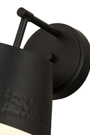 Maddox 1 Light 8" Wall Sconce in Matte Black