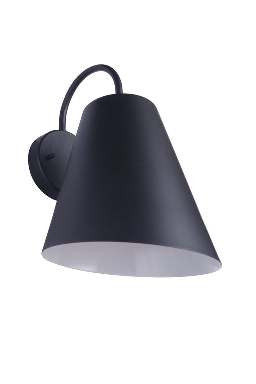 Point Clear One Light Outdoor Lantern in Midnight