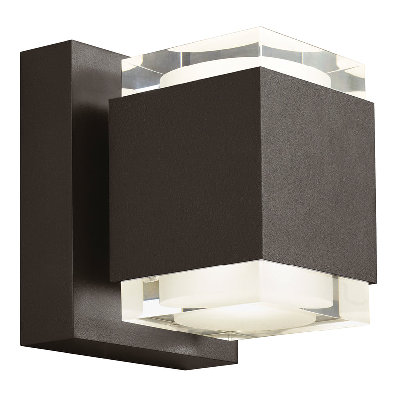 Voto 6" Outdoor Wall Sconce in Bronze