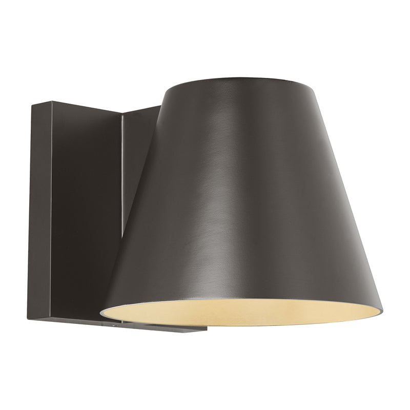 Bowman 6" Outdoor Wall Sconce in Bronze