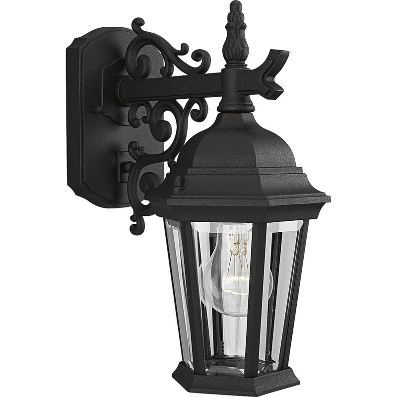 Welbourne 1-Light Wall Lantern - Lamps Expo